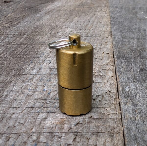 gold peanut lighter closed