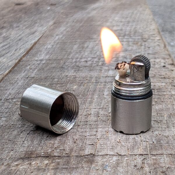 sliver peanut lighter lit